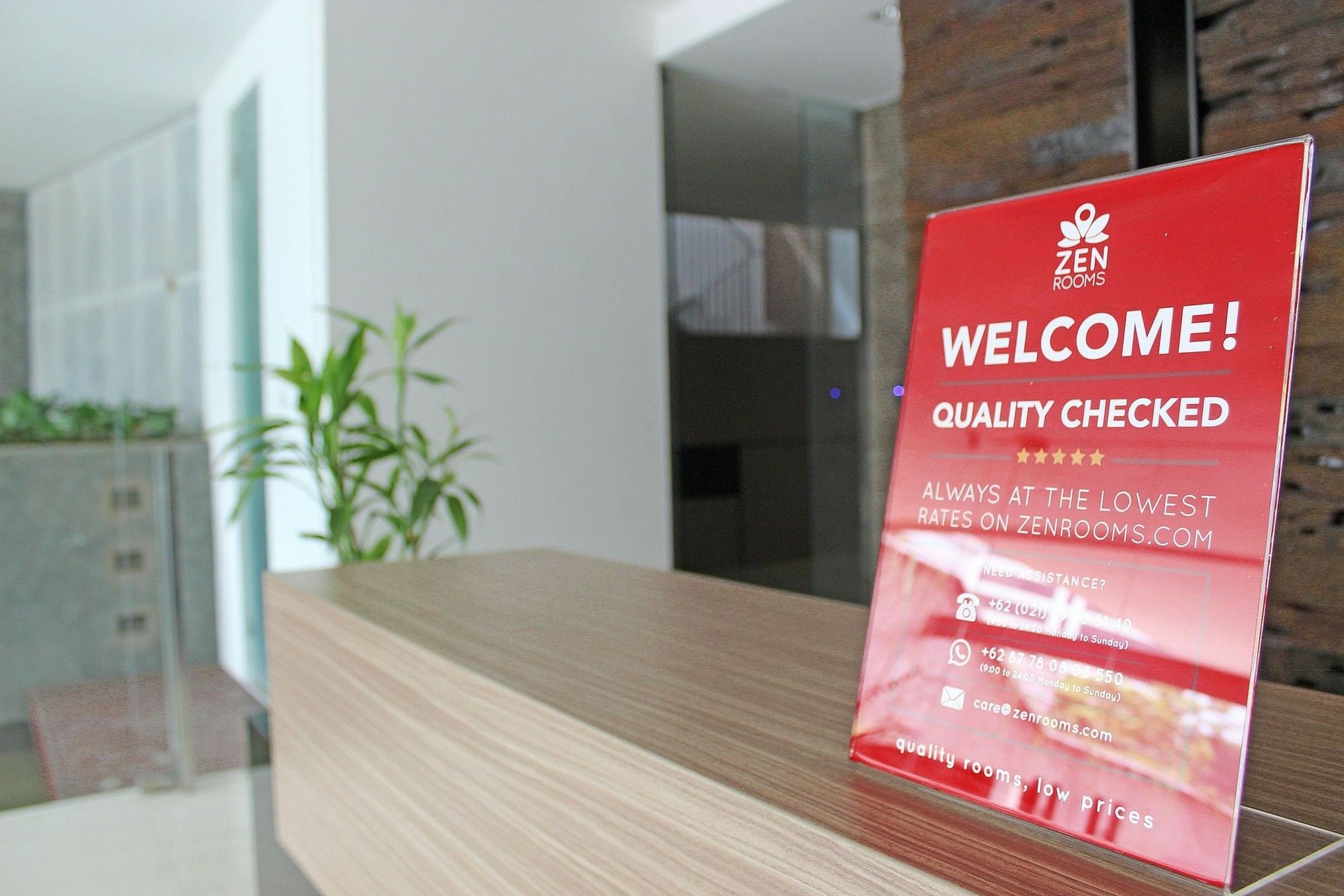 Zen Premium Sampoerna Strategic Square Jacarta Exterior foto